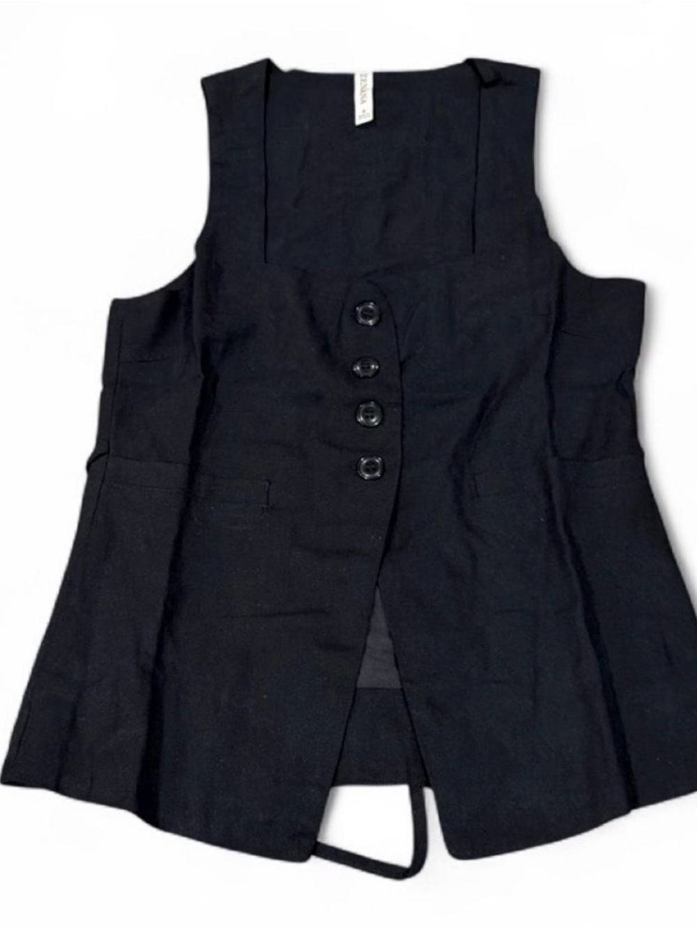 Zenana Outfitters Black Sleeveless Button Front Vest